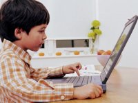 Как защитить ребенка от насилия в интернете
