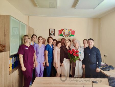 Поздравление ветеранов Молодечненской ЦРБ с юбилеем